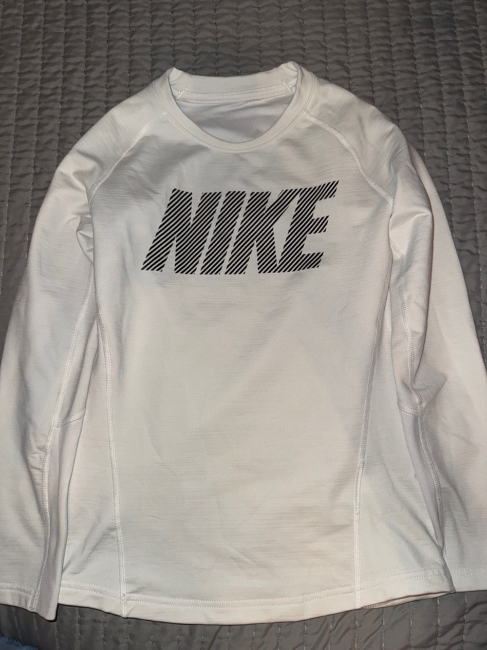 Nike Boy’s White Long Sleeve Top with Black Striped Logo Size Medium